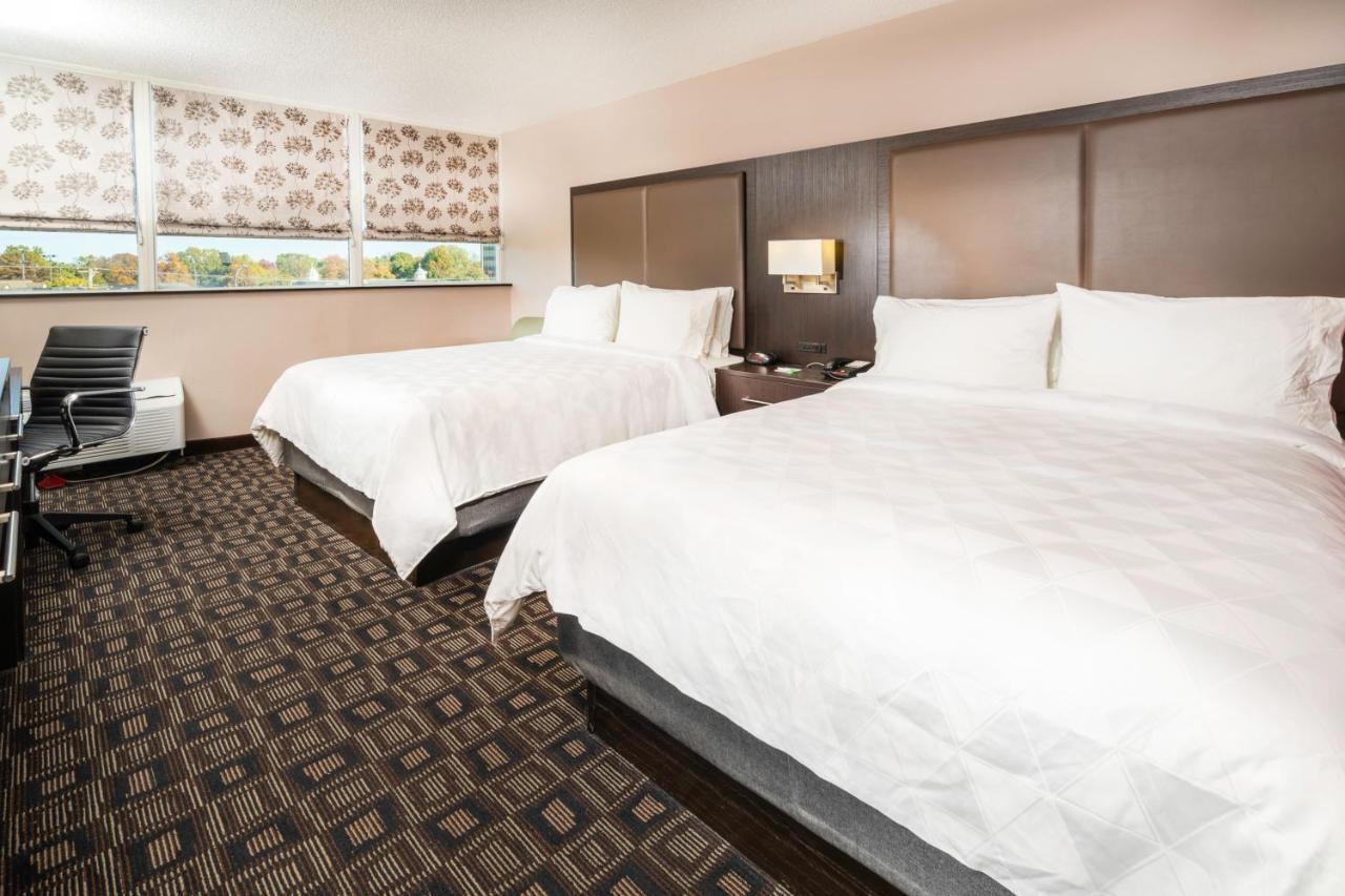 Holiday Inn Louisville East - Hurstbourne By Ihg Exterior photo