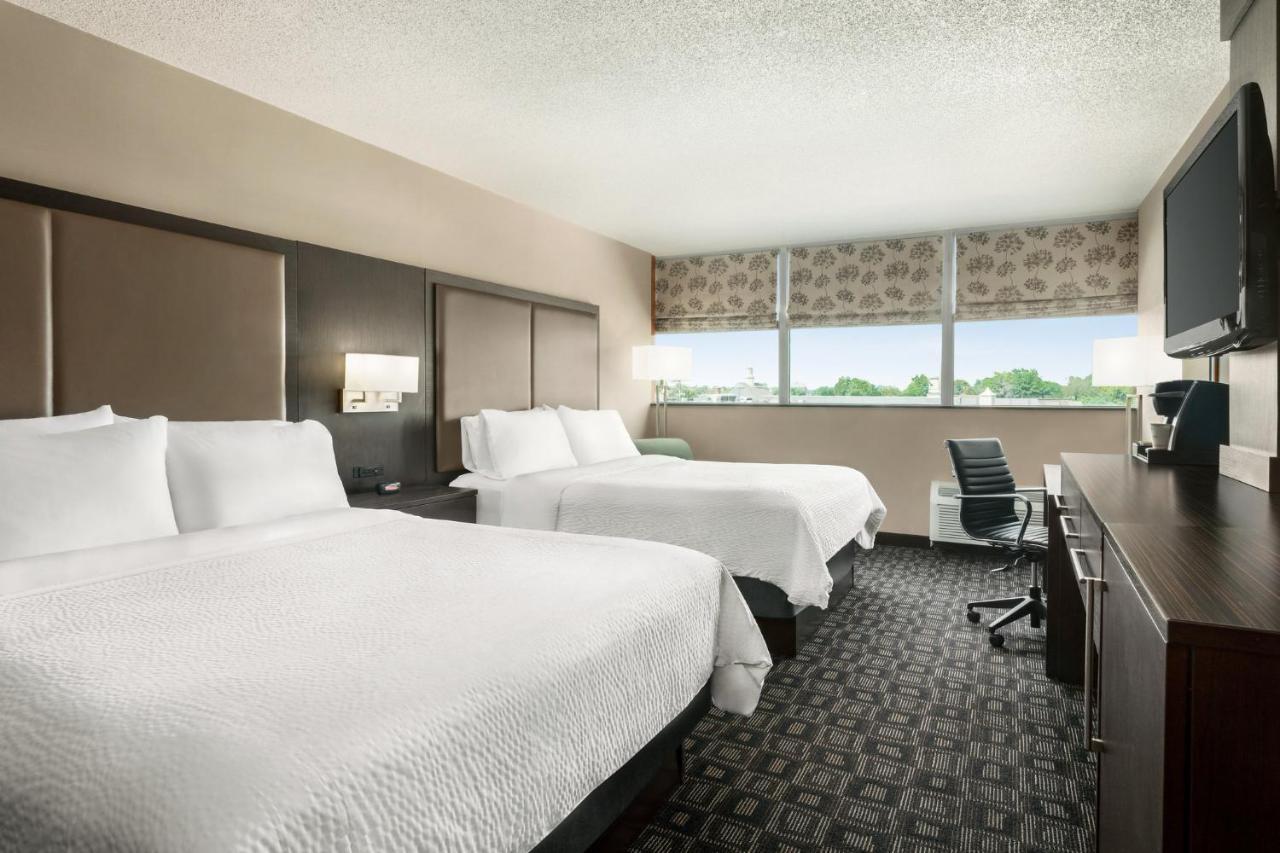 Holiday Inn Louisville East - Hurstbourne By Ihg Exterior photo