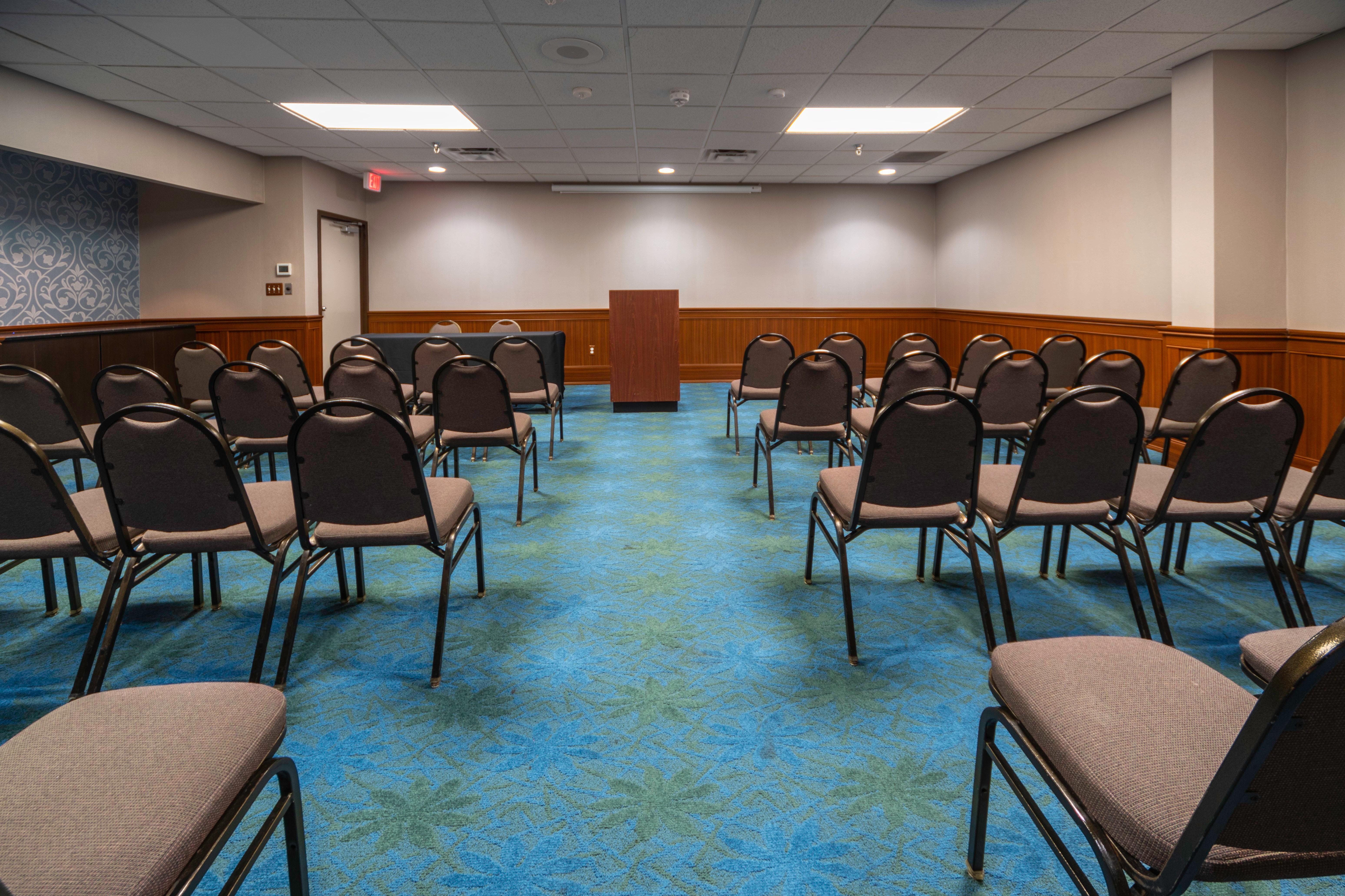 Holiday Inn Louisville East - Hurstbourne By Ihg Exterior photo