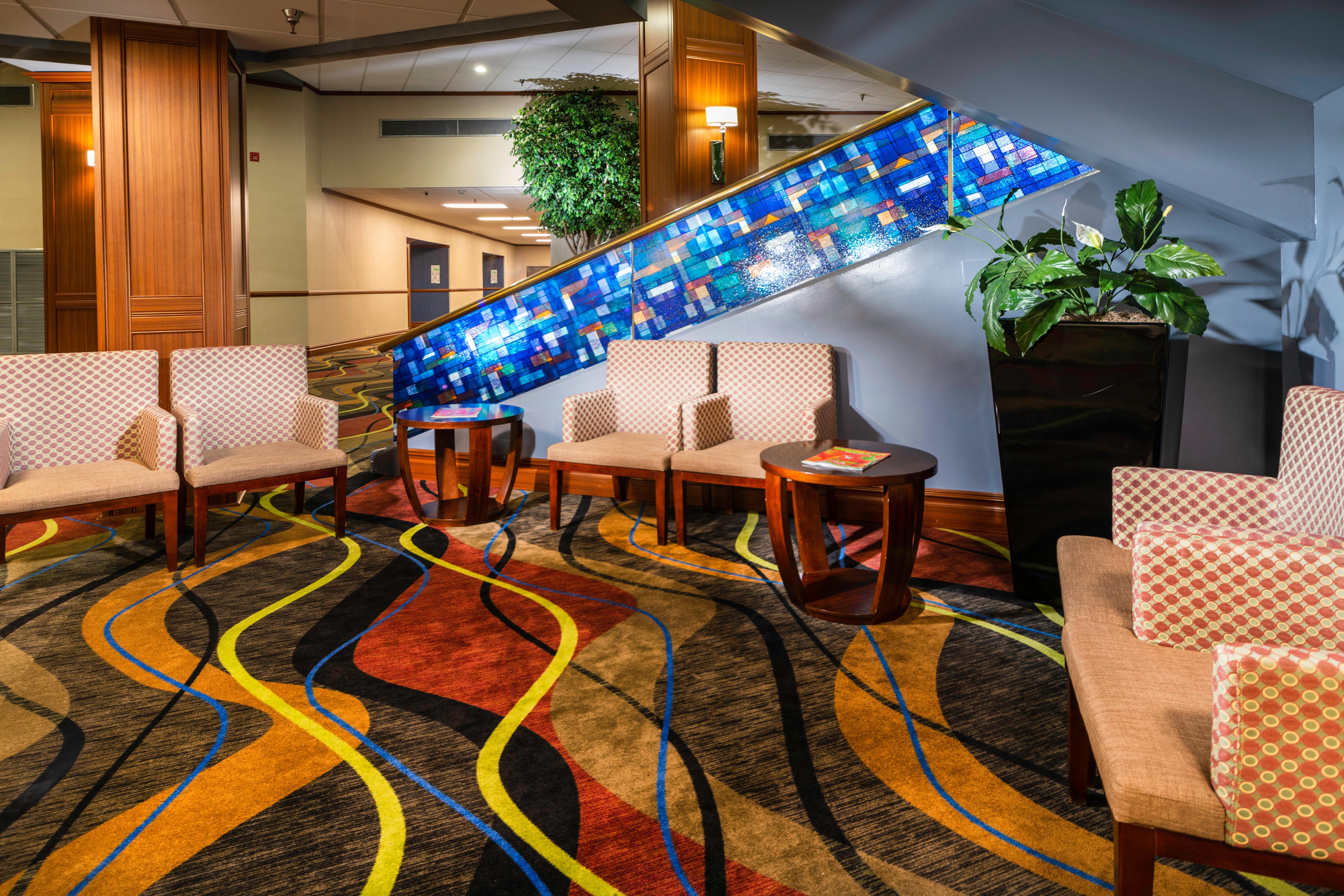 Holiday Inn Louisville East - Hurstbourne By Ihg Exterior photo