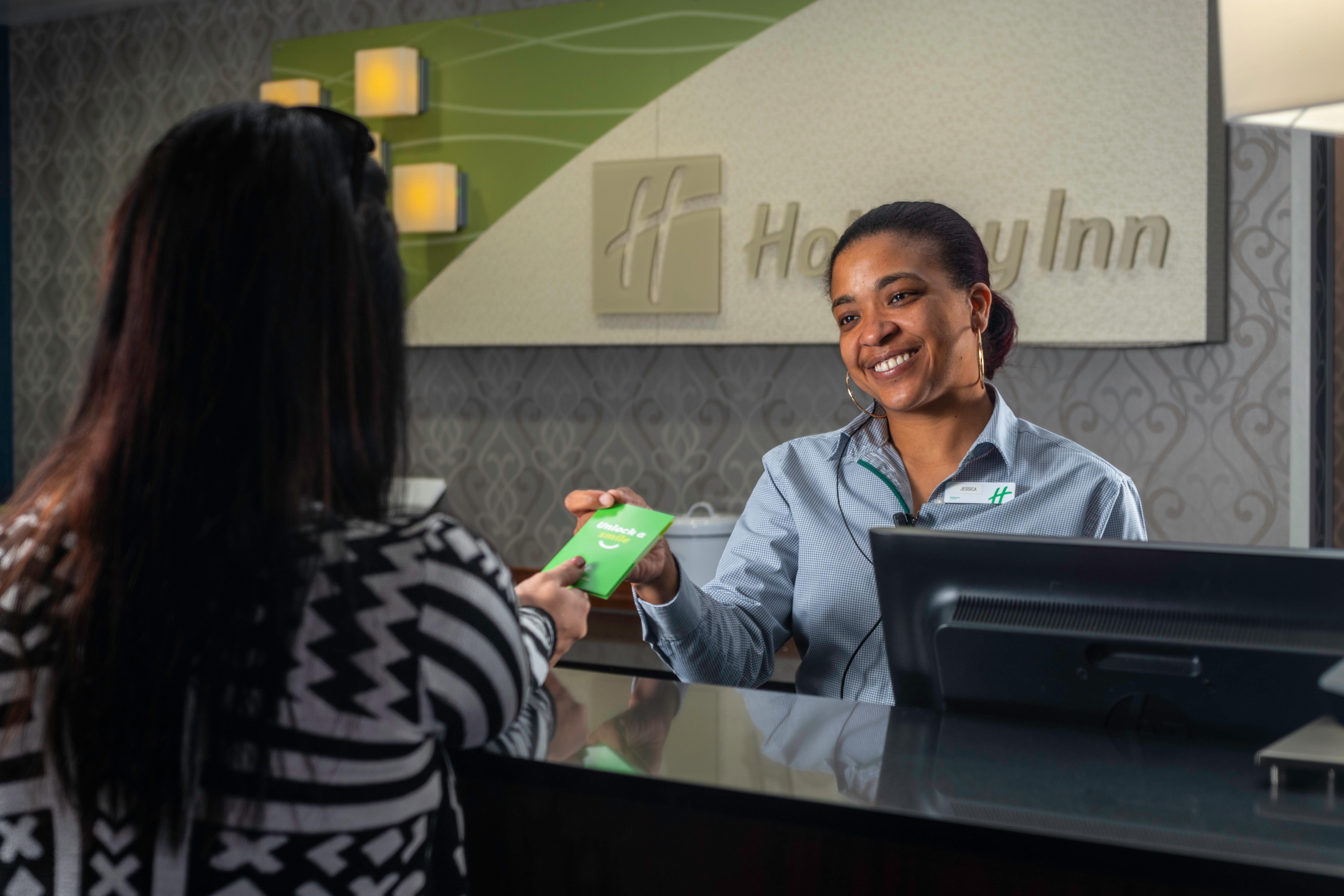 Holiday Inn Louisville East - Hurstbourne By Ihg Exterior photo
